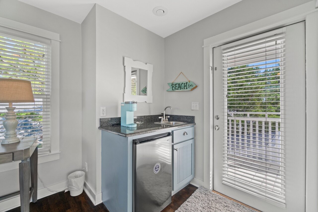 Life Is Good - Image 30