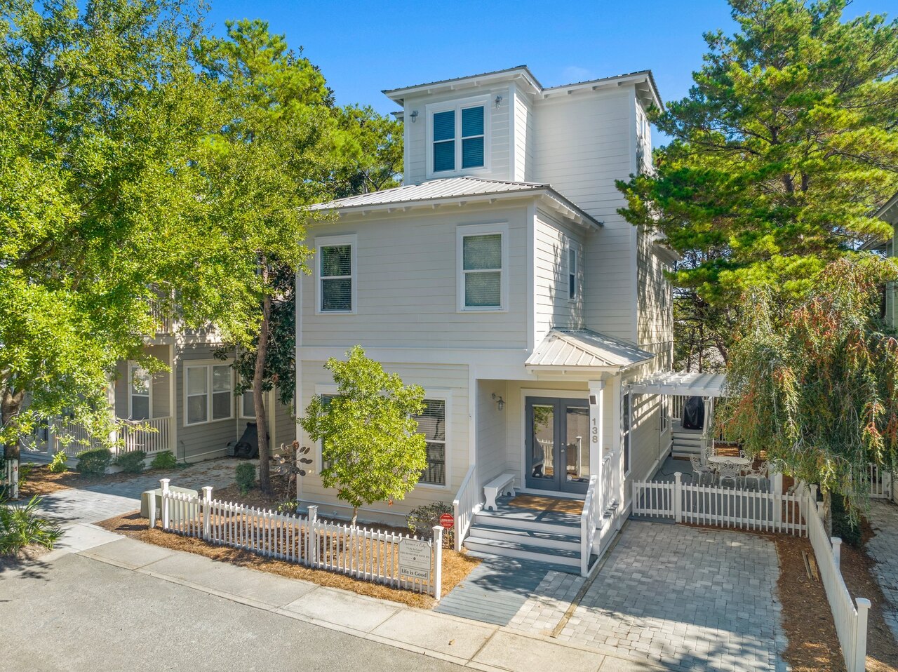 Life Is Good - Image 35