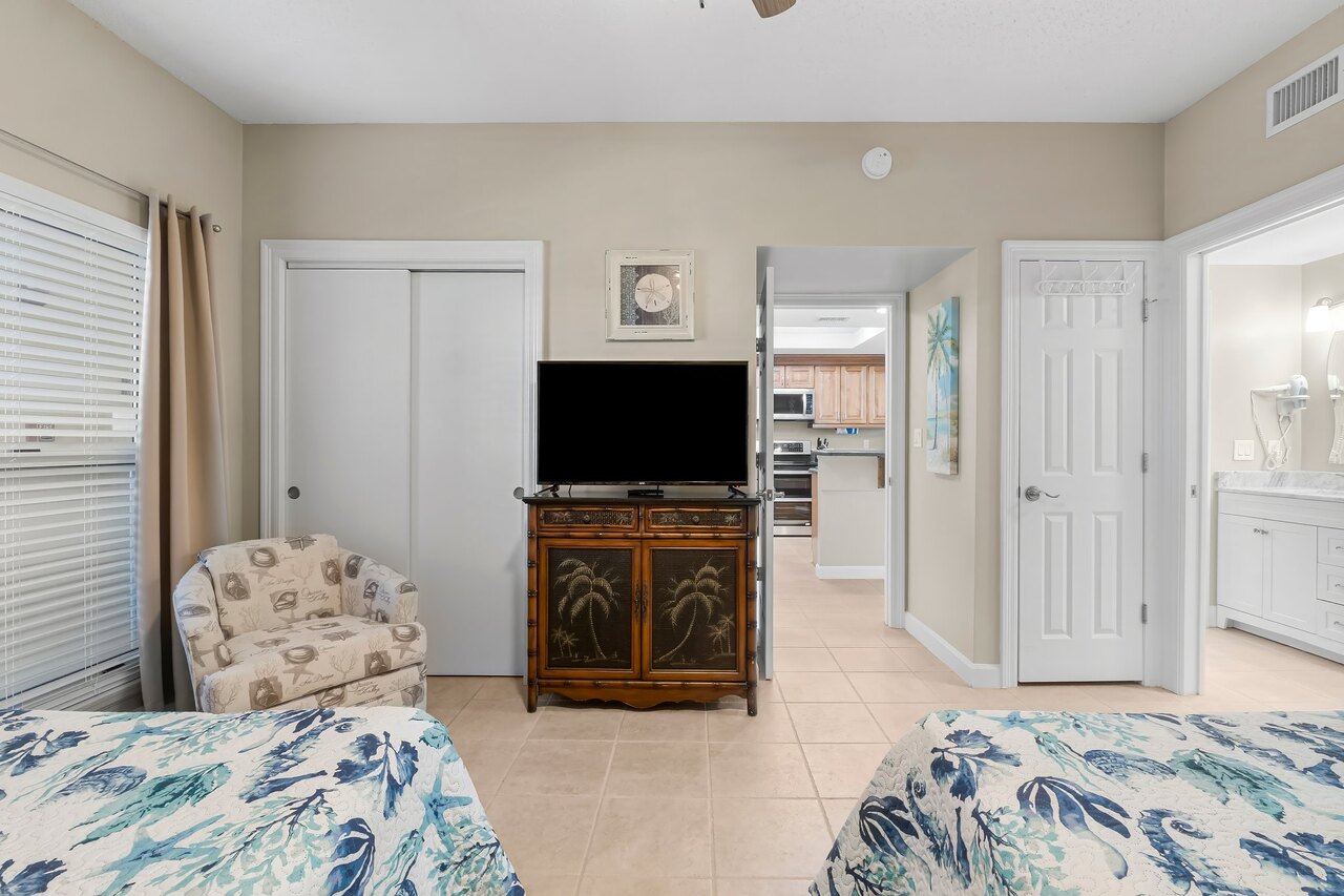 Boardwalk Resort 1202 - Image 11