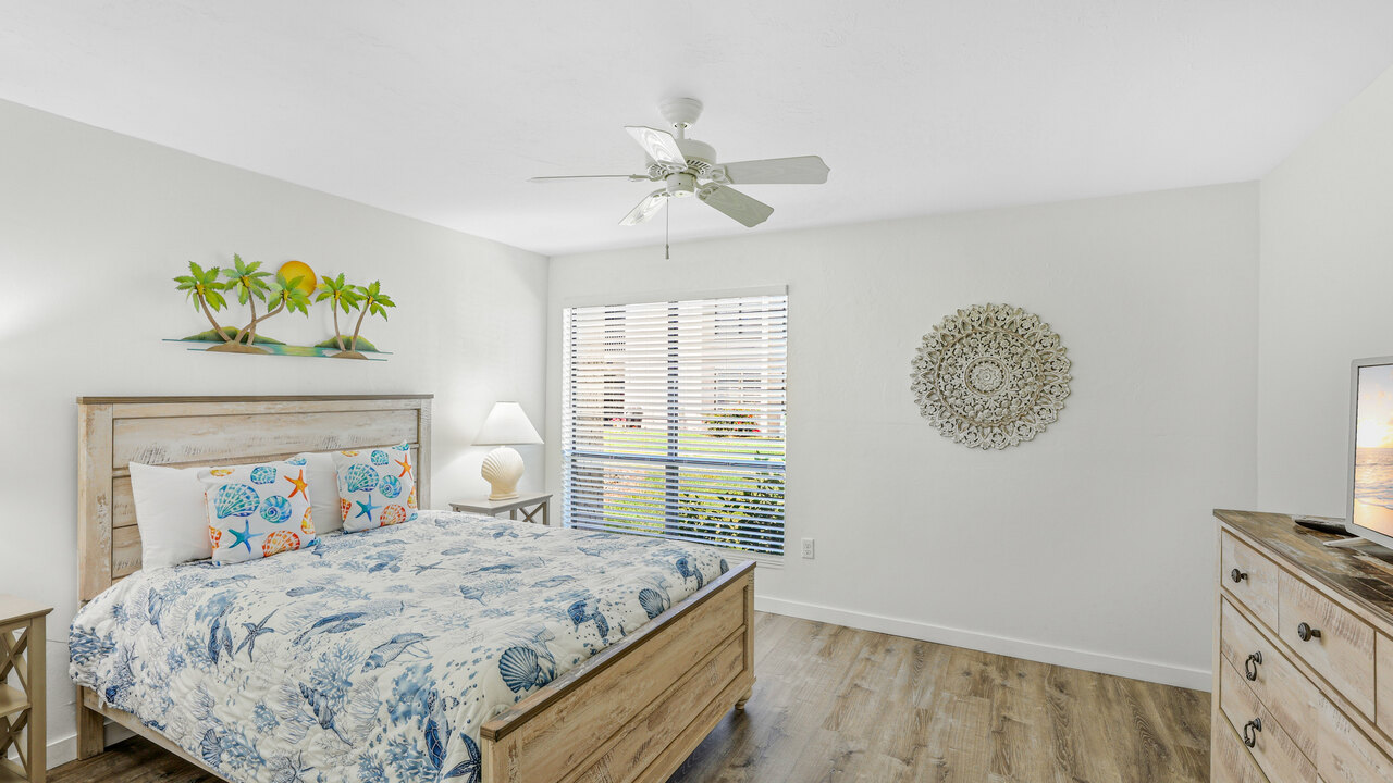 Runaway Bay 184 - Image 22