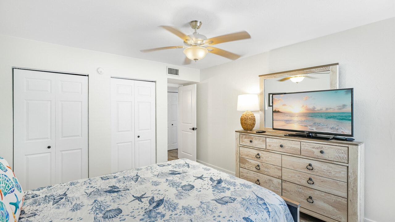 Runaway Bay 184 - Image 29