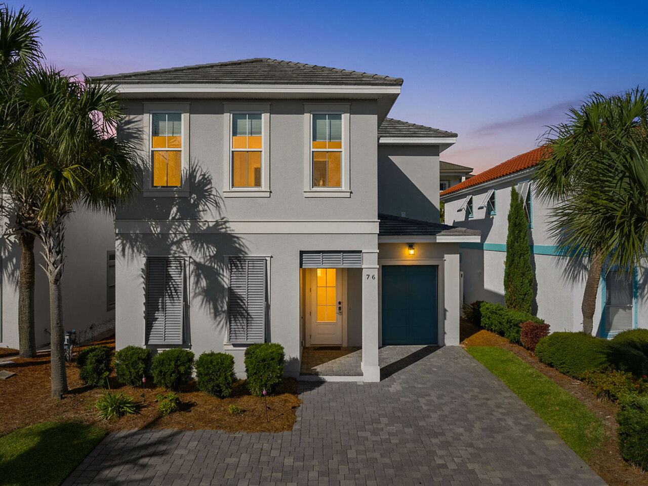 Beach Living - Image 11