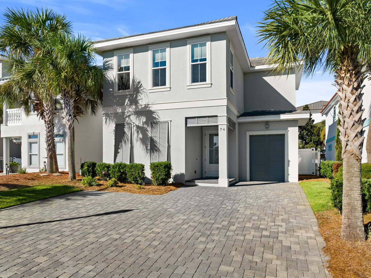 Beach Living - Image 13