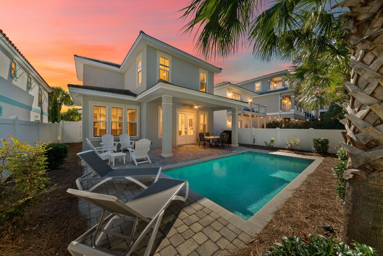 Beach Living - Image 1