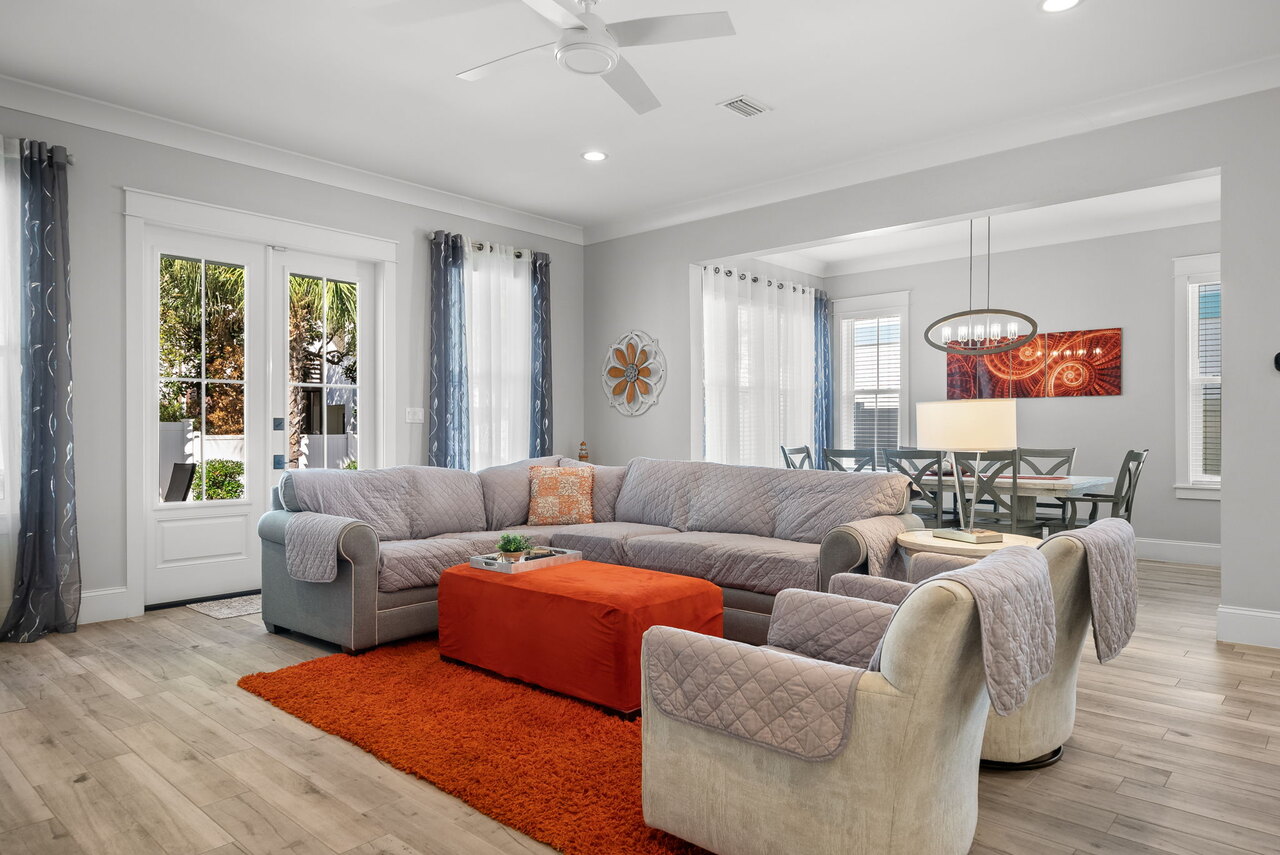 Beach Living - Image 20