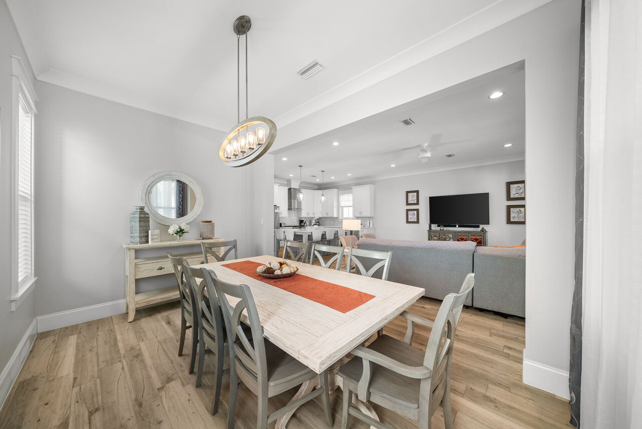 Beach Living - Image 24