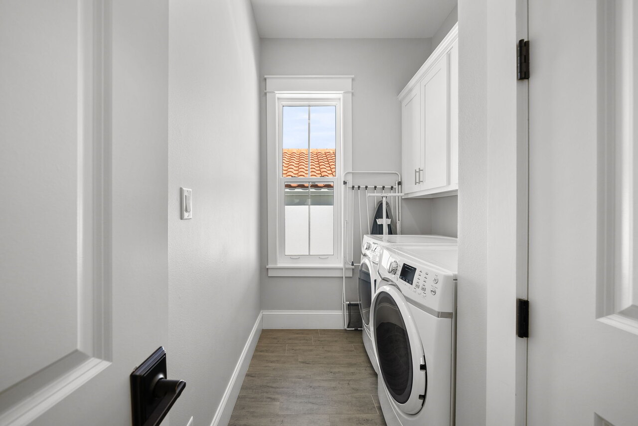 Beach Living - Image 38