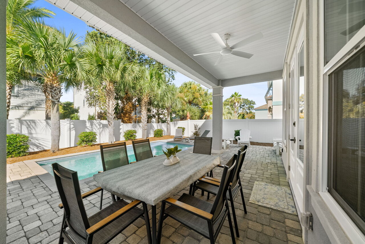 Beach Living - Image 43