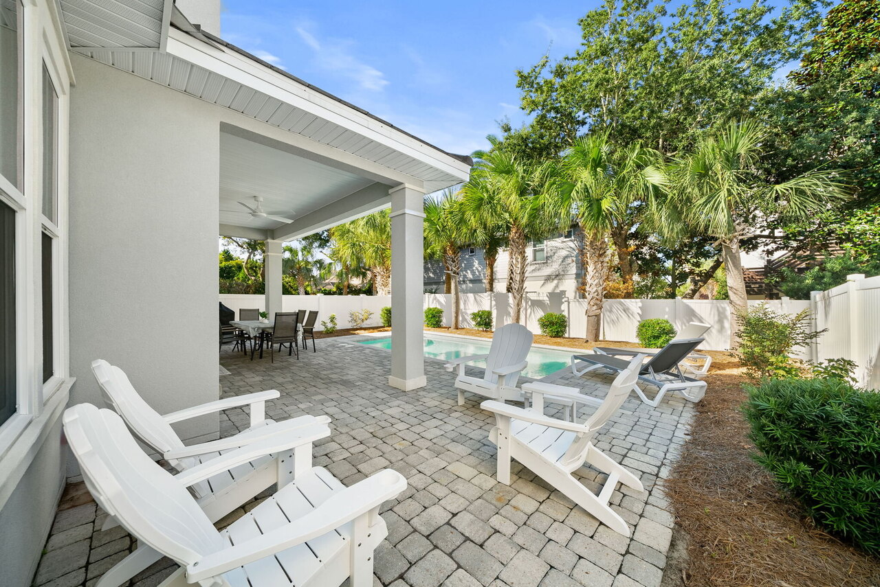 Beach Living - Image 46