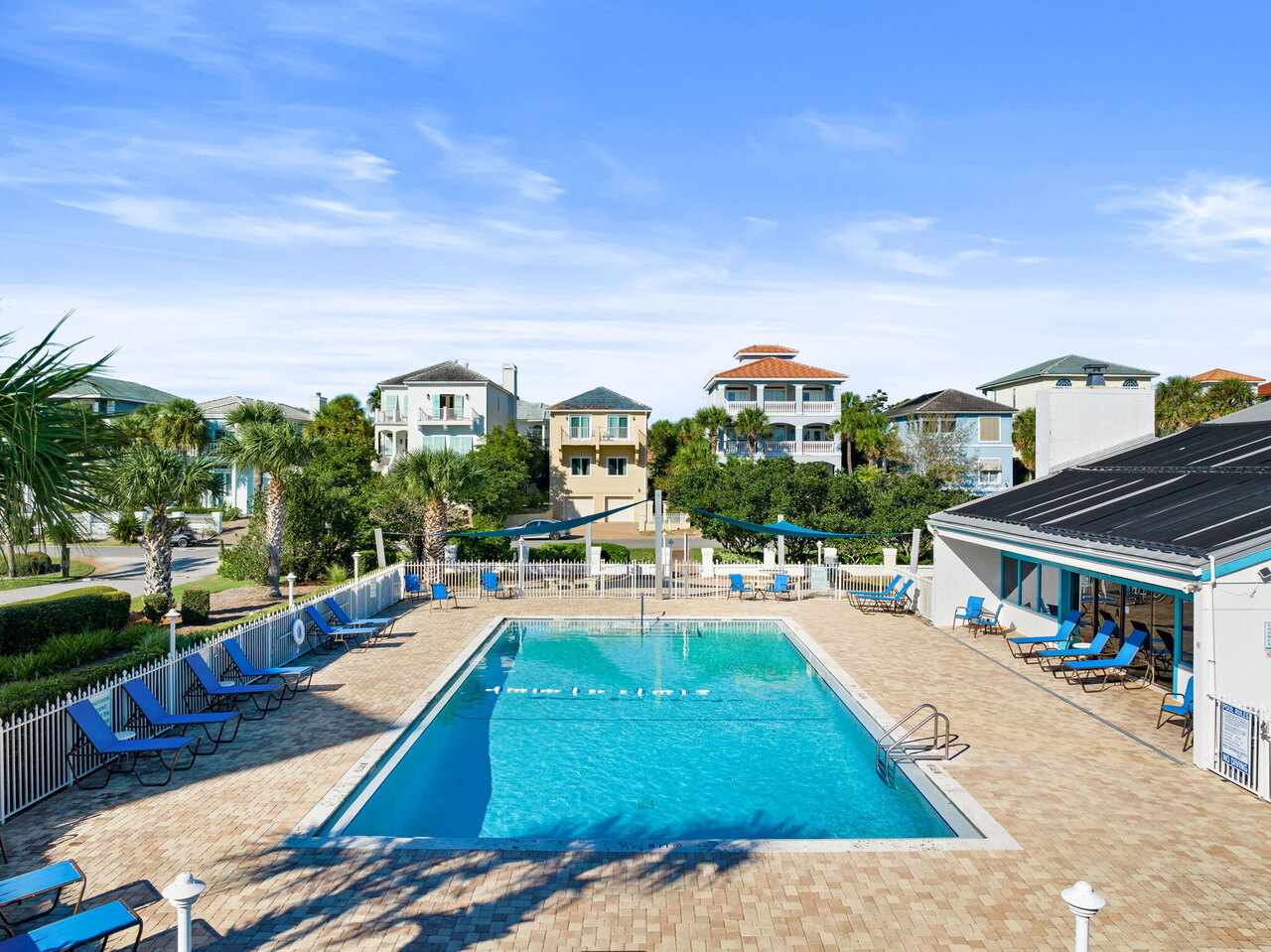 Beach Living - Image 51