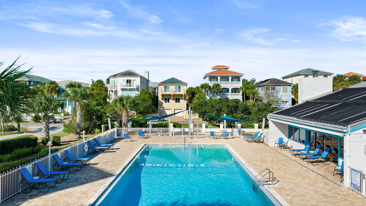 Beach Living - Image 38