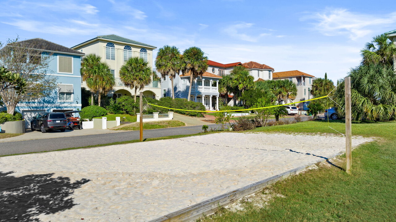 Beach Living - Image 40