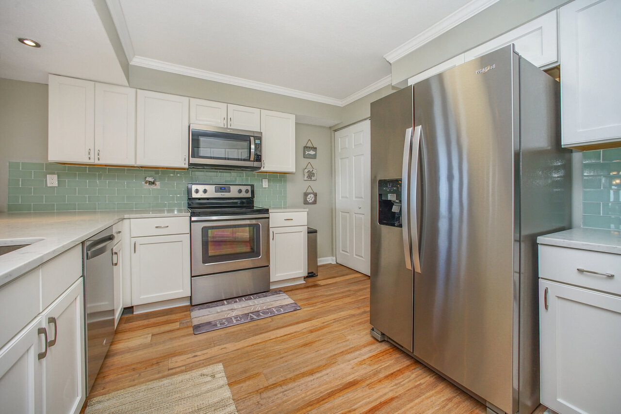 Emerald Towers 206 - Image 12