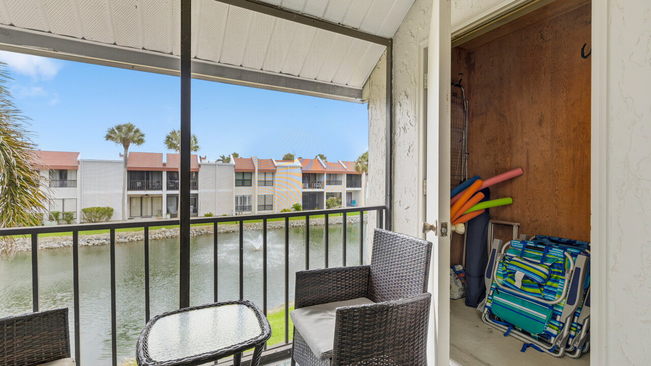 Runaway Bay 207 - Image 29