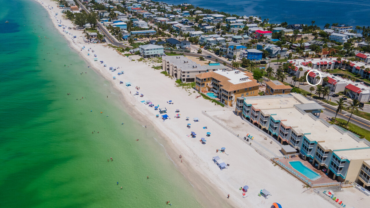 Runaway Bay 207 - Image 45