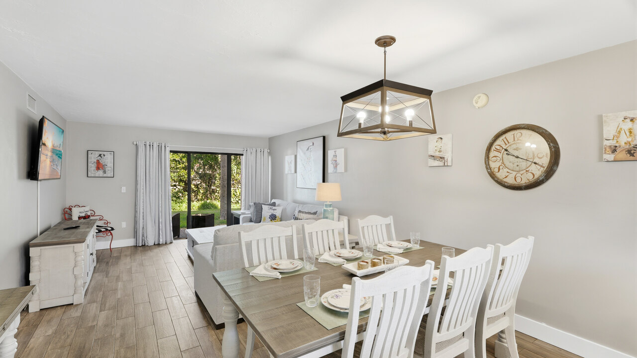 Runaway Bay 154 - Image 14