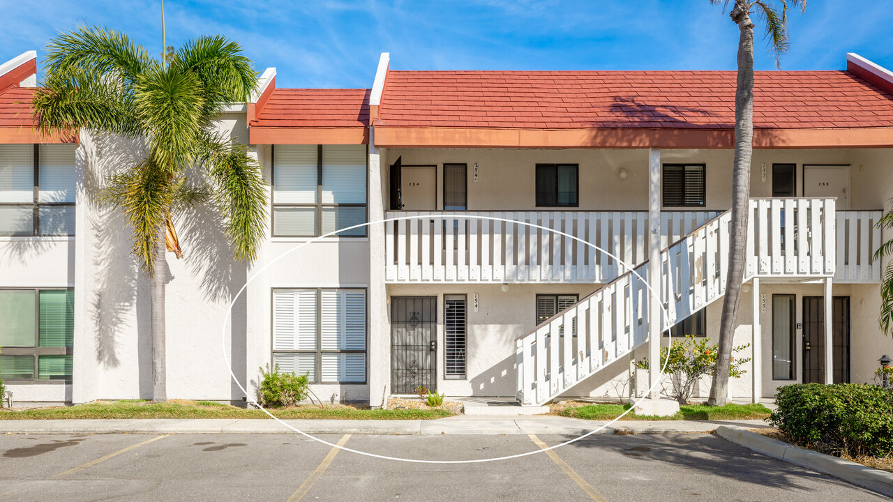 Runaway Bay 154 - Image 37