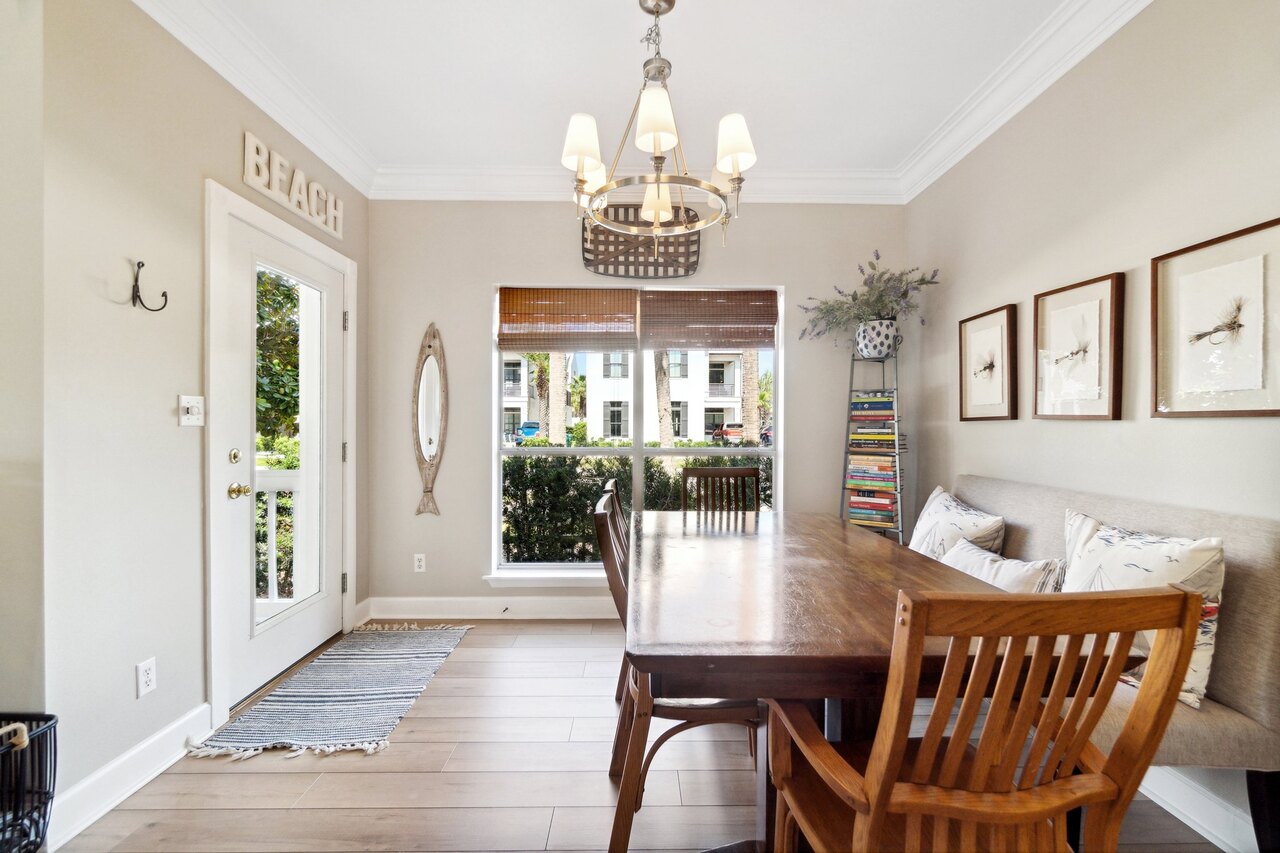 Island in The Sun - Image 8