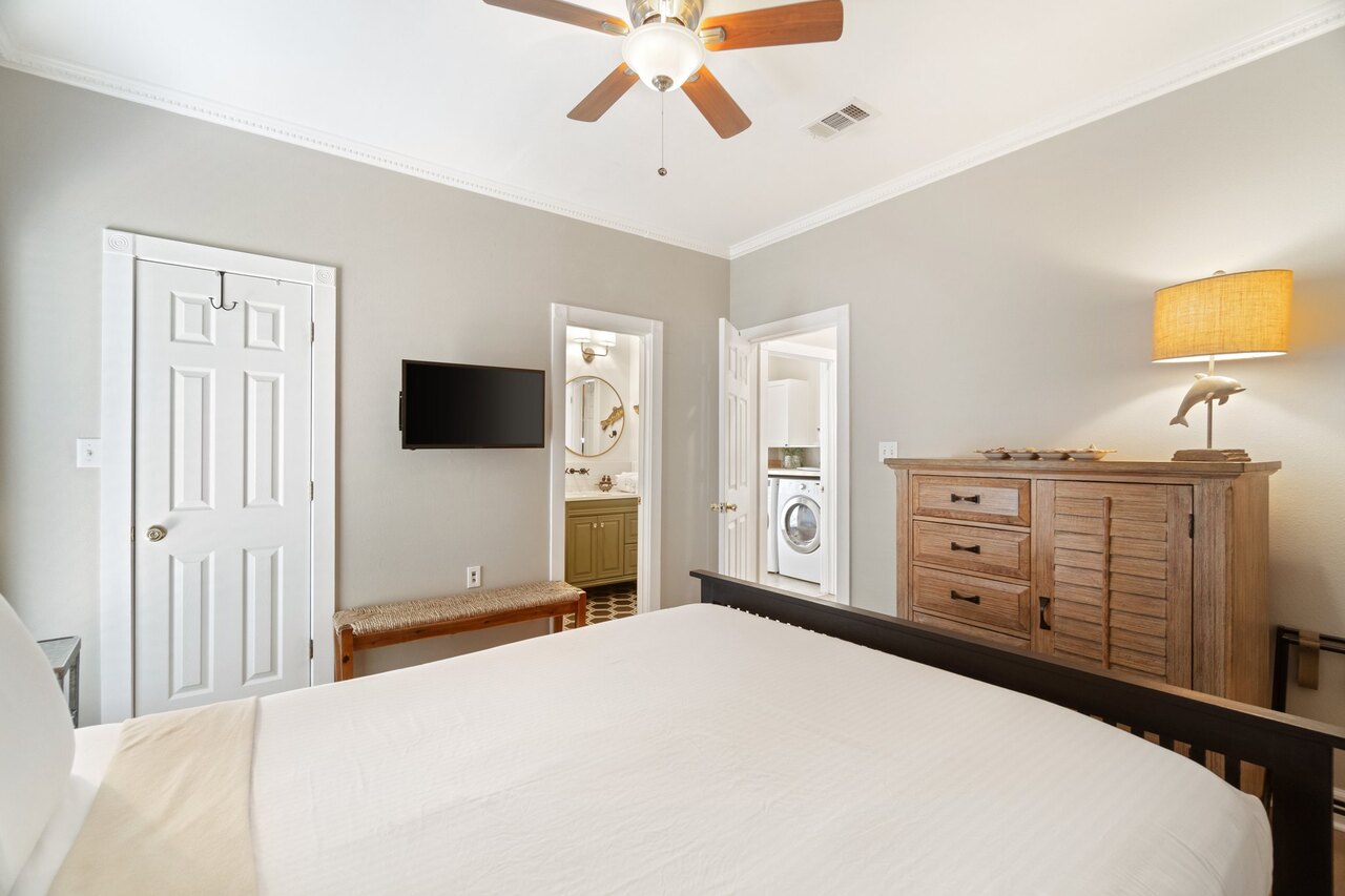 Island in The Sun - Image 14