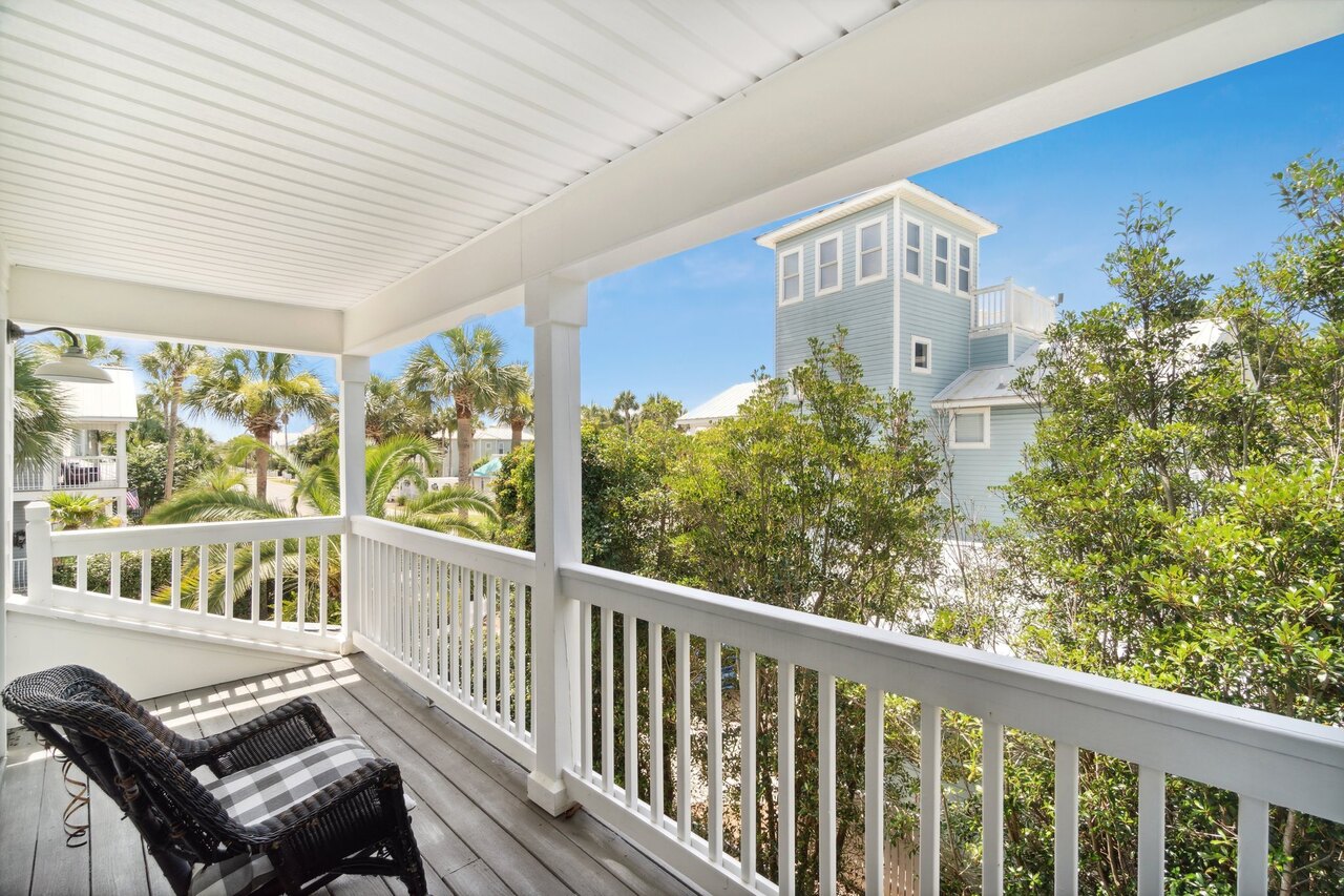 Island in The Sun - Image 31