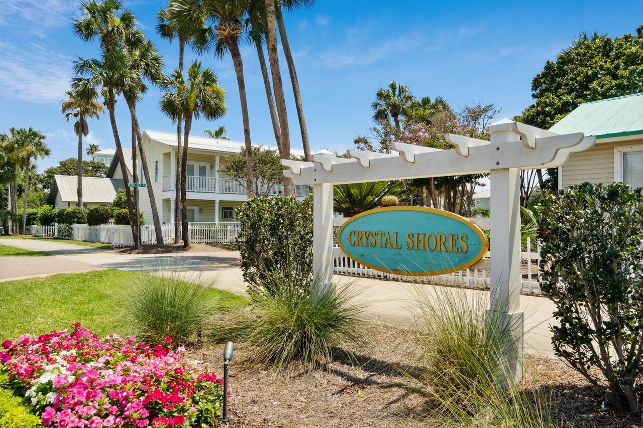 Island in The Sun - Image 41