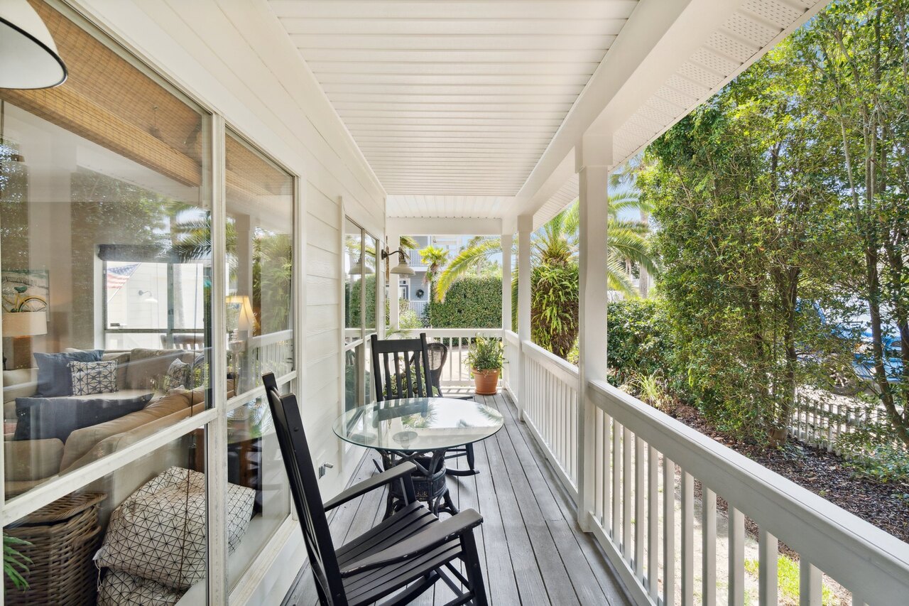 Island in The Sun - Image 40