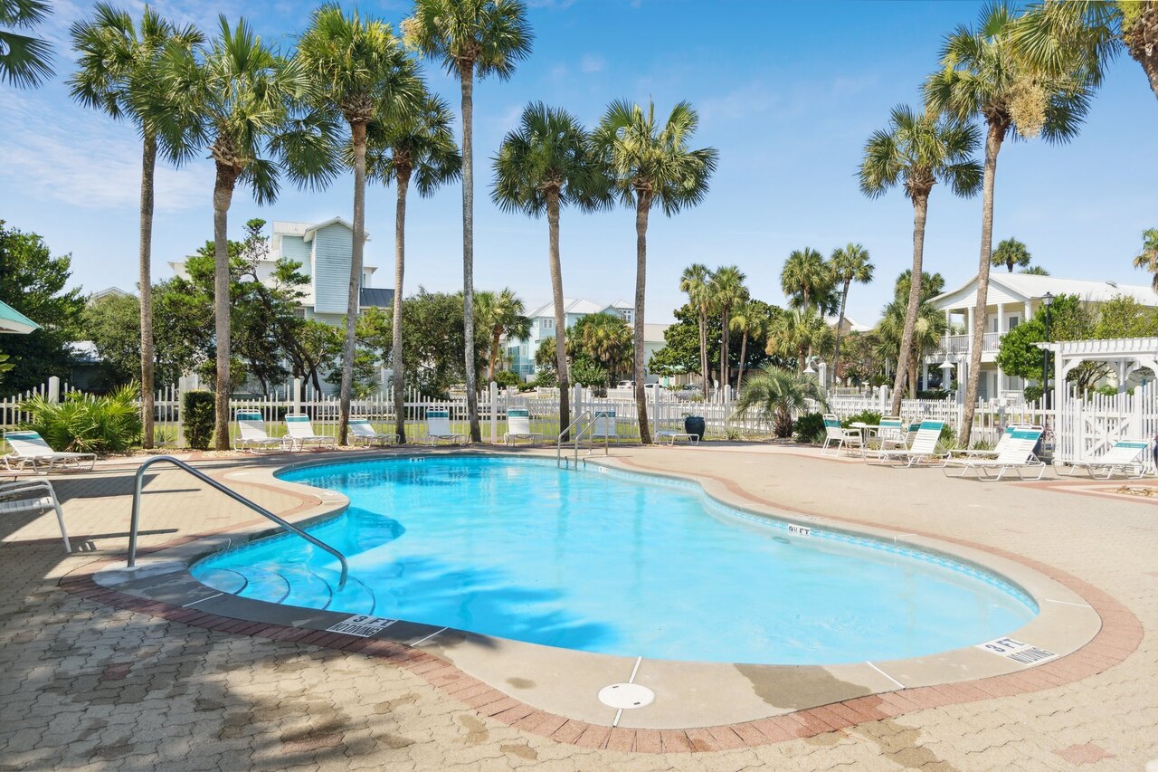 Island in The Sun - Image 42