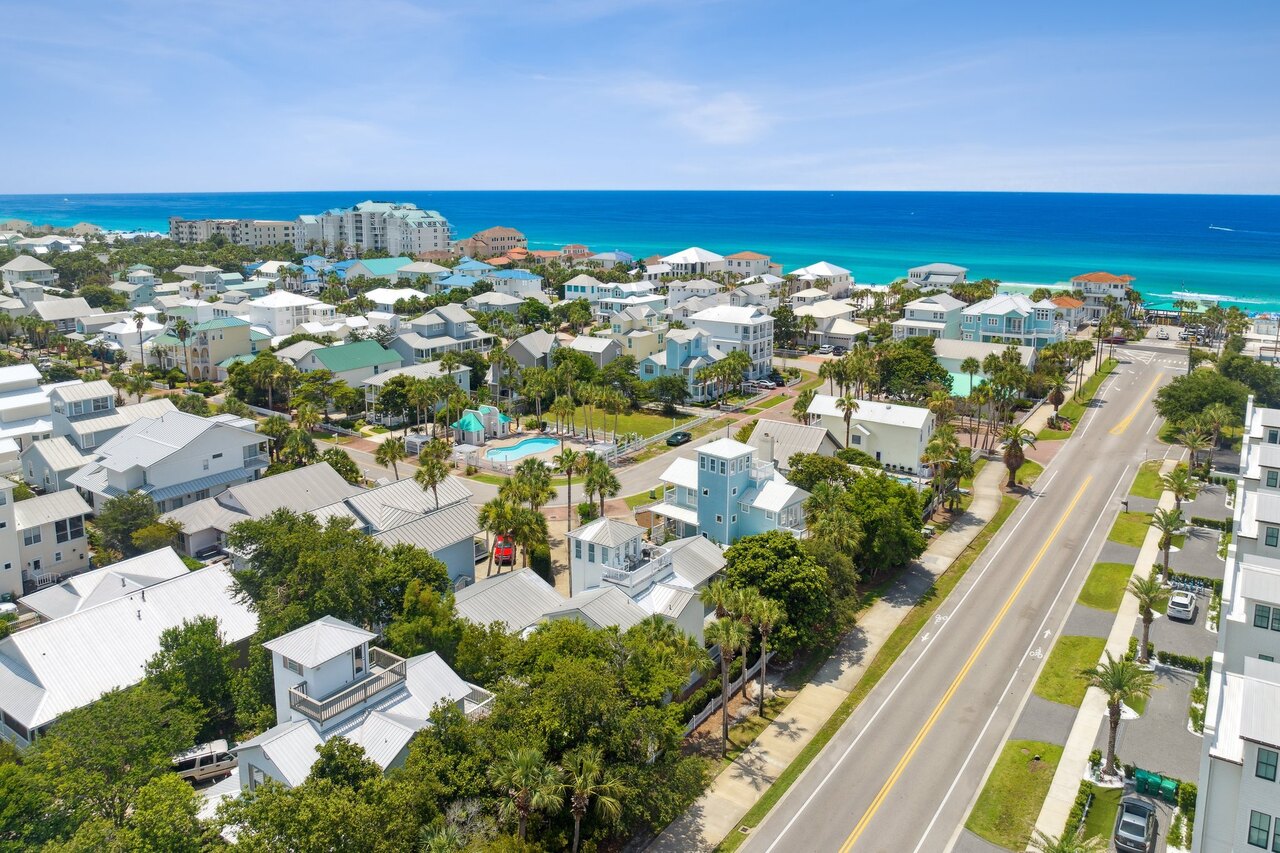 Island in The Sun - Image 50