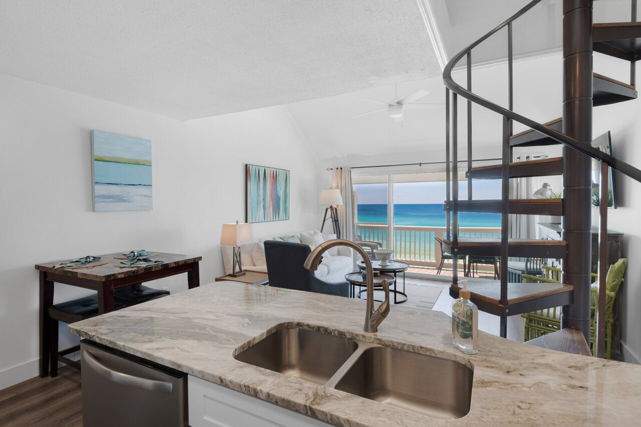 Mistral 18 - Image 6