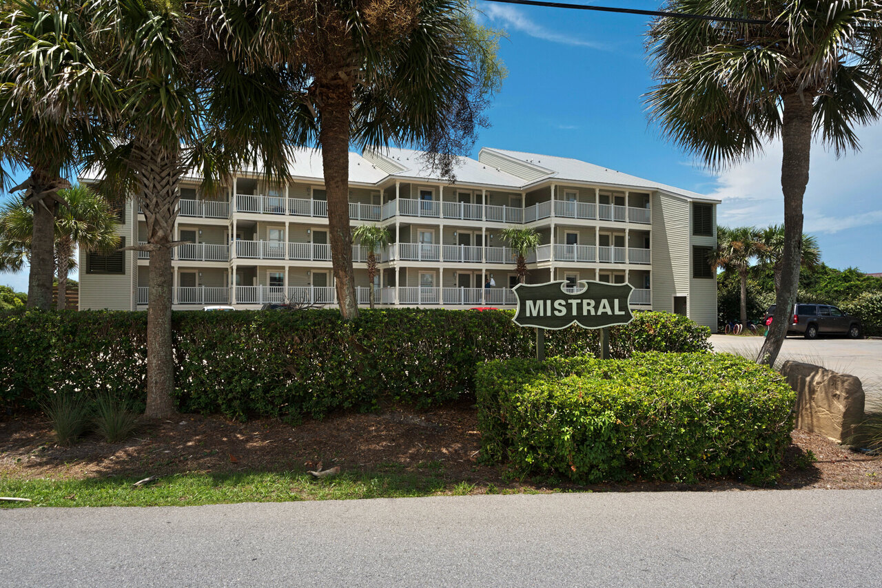 Mistral 18 - Image 37