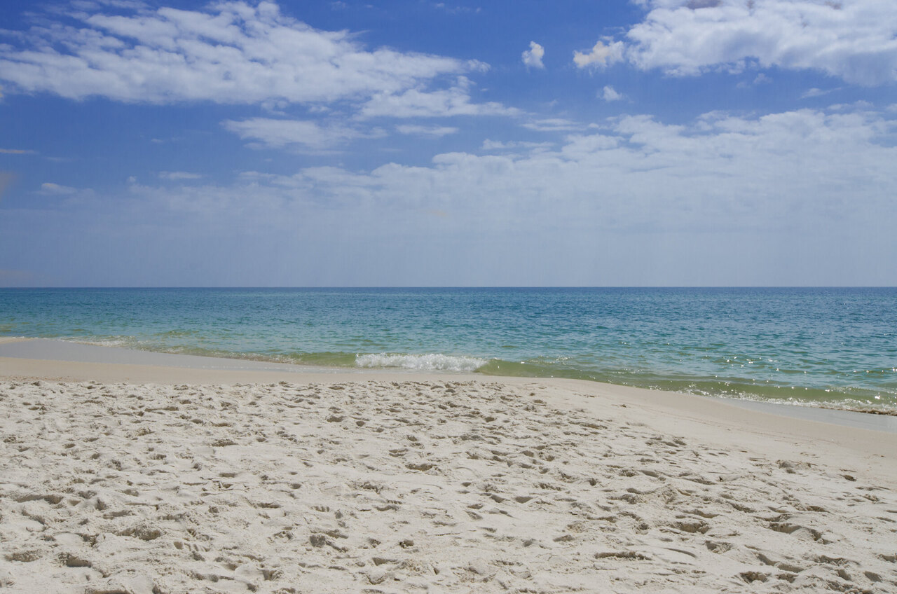 Mistral 18 - Image 47