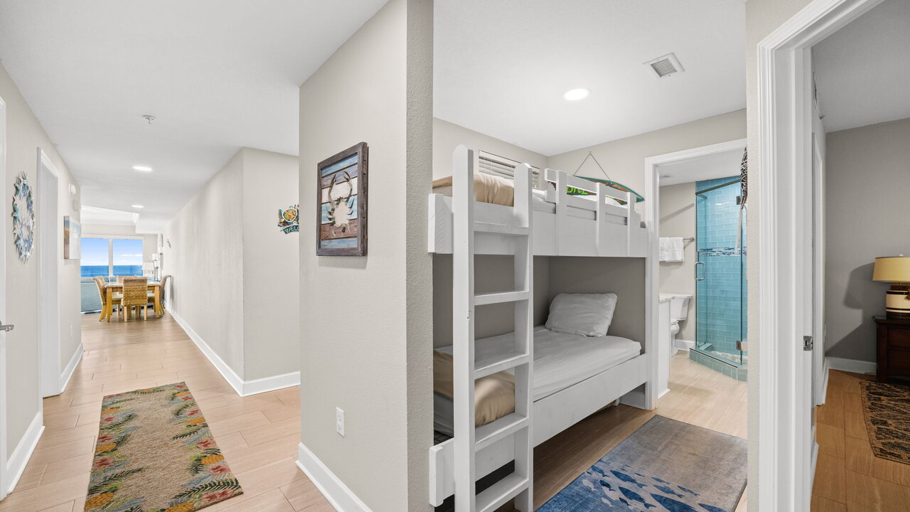 Tidewater 317 - Image 18