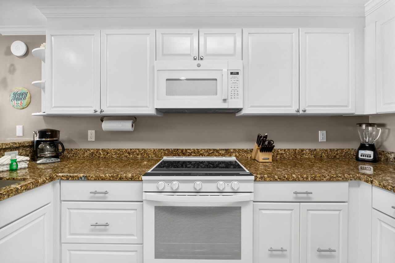 Boardwalk Resort 2210 - Image 9