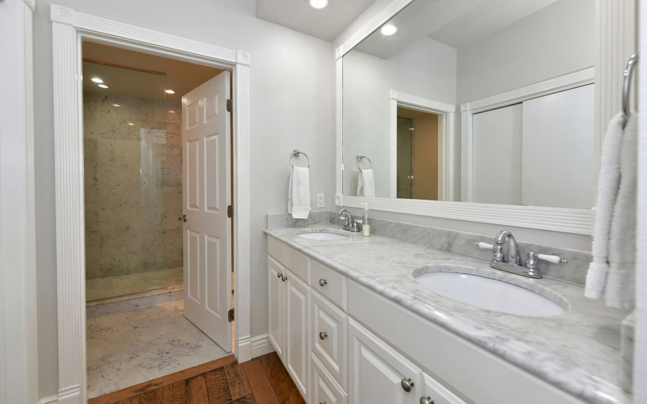 Harbor Villa Club 305 - Image 14