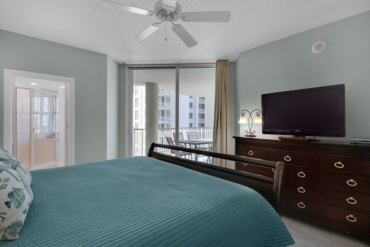 Beach Colony West 12F - Image 16