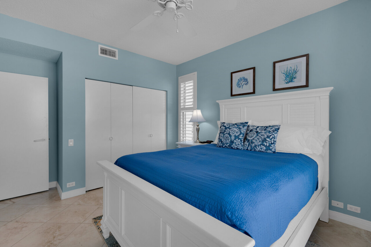 Beach Colony West 12F - Image 24