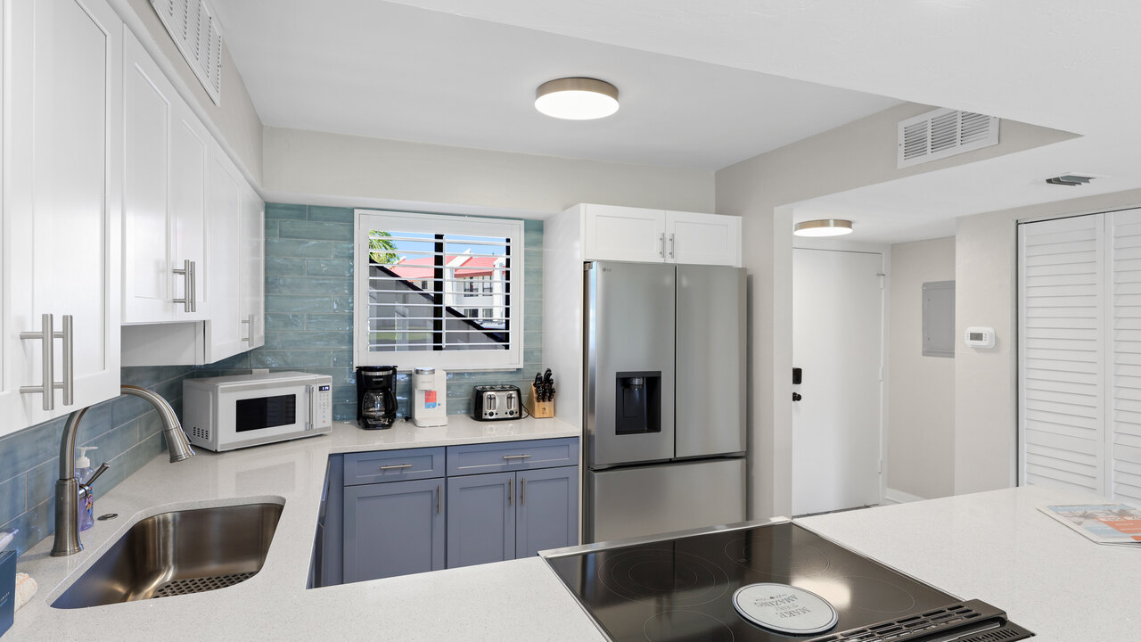 Runaway Bay 136 - Image 21