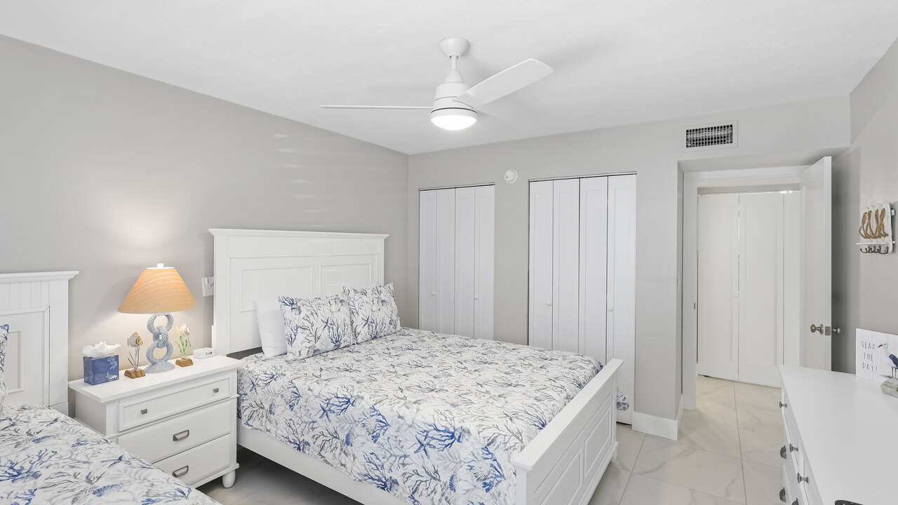 Runaway Bay 136 - Image 29