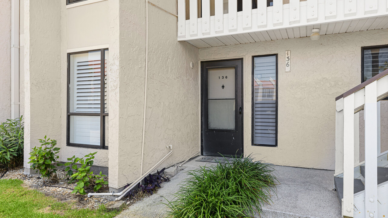 Runaway Bay 136 - Image 32