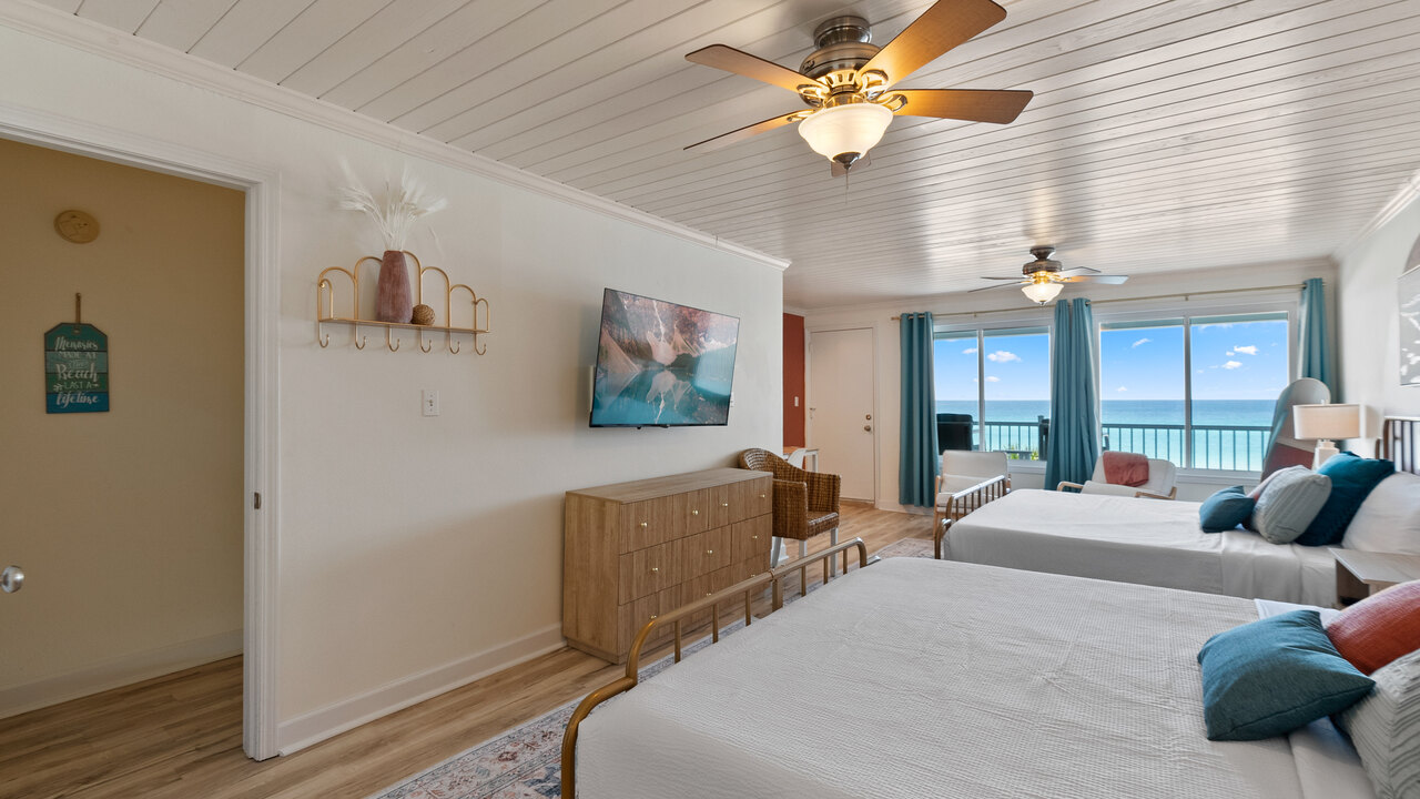 111 The Shores - Image 19