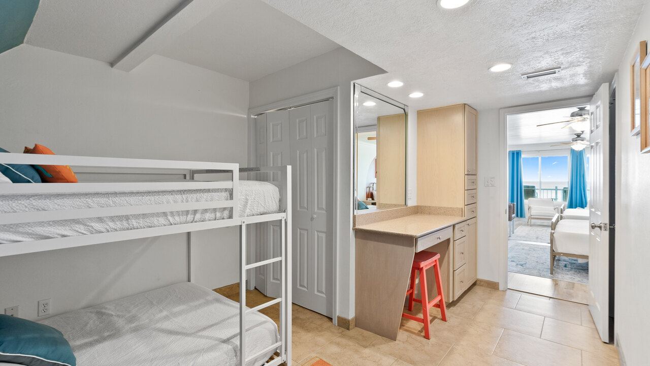 111 The Shores - Image 25