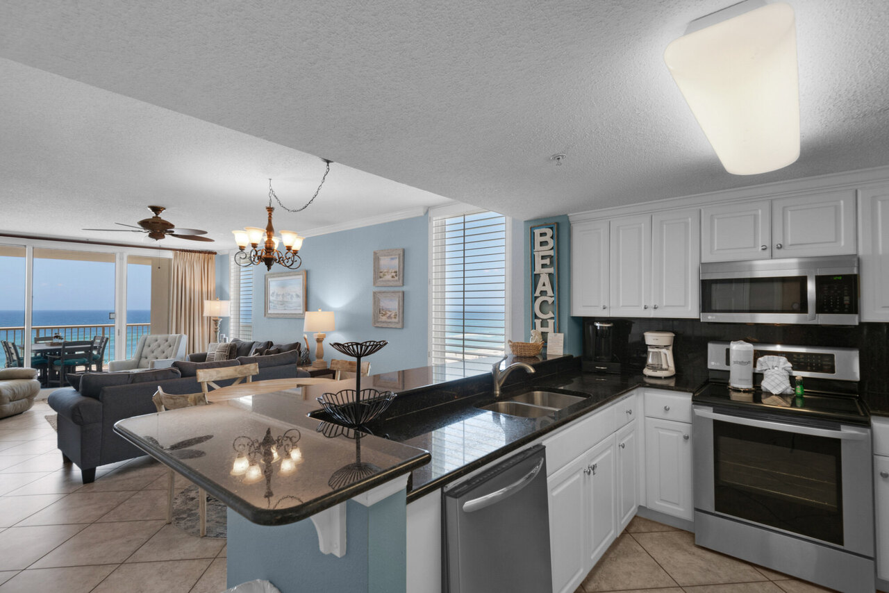 Majestic Beach 1-501 - Image 5