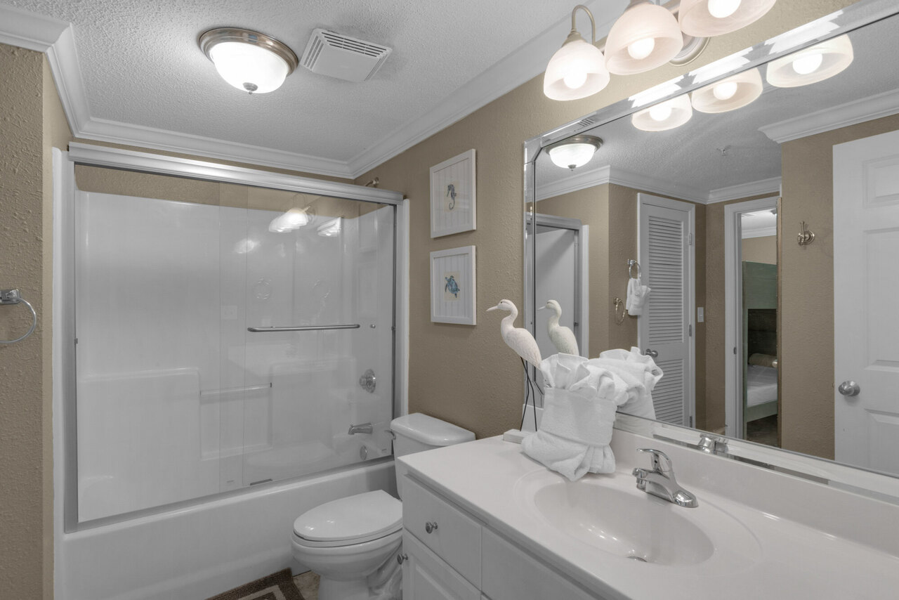 Majestic Beach 1-501 - Image 22