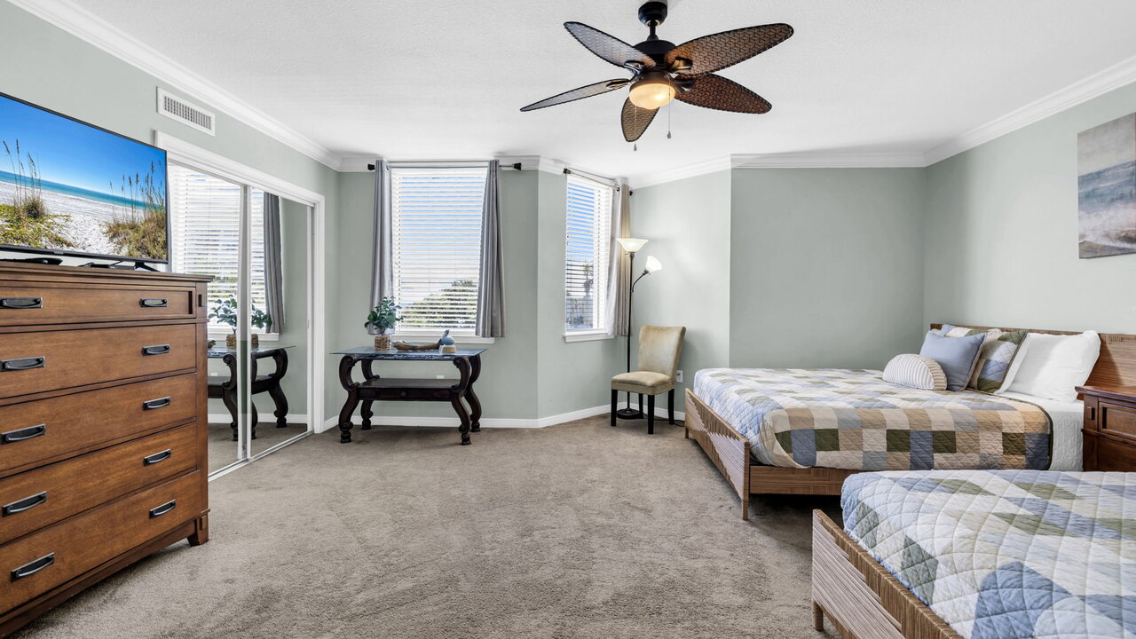 Destin West Heron 303 - Image 26