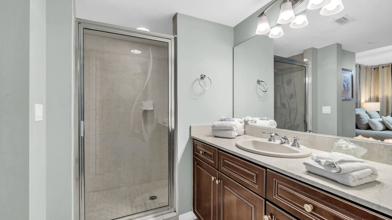 Destin West Heron 303 - Image 25