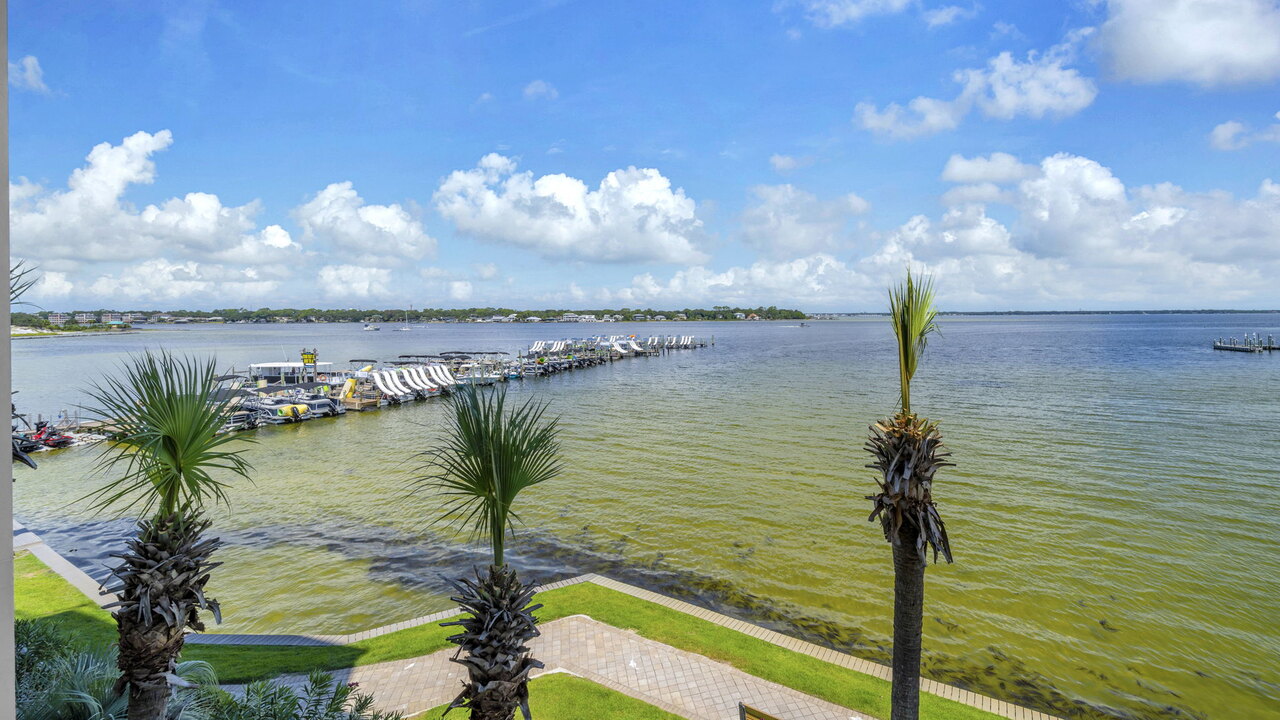 Destin West Heron 303 - Image 36