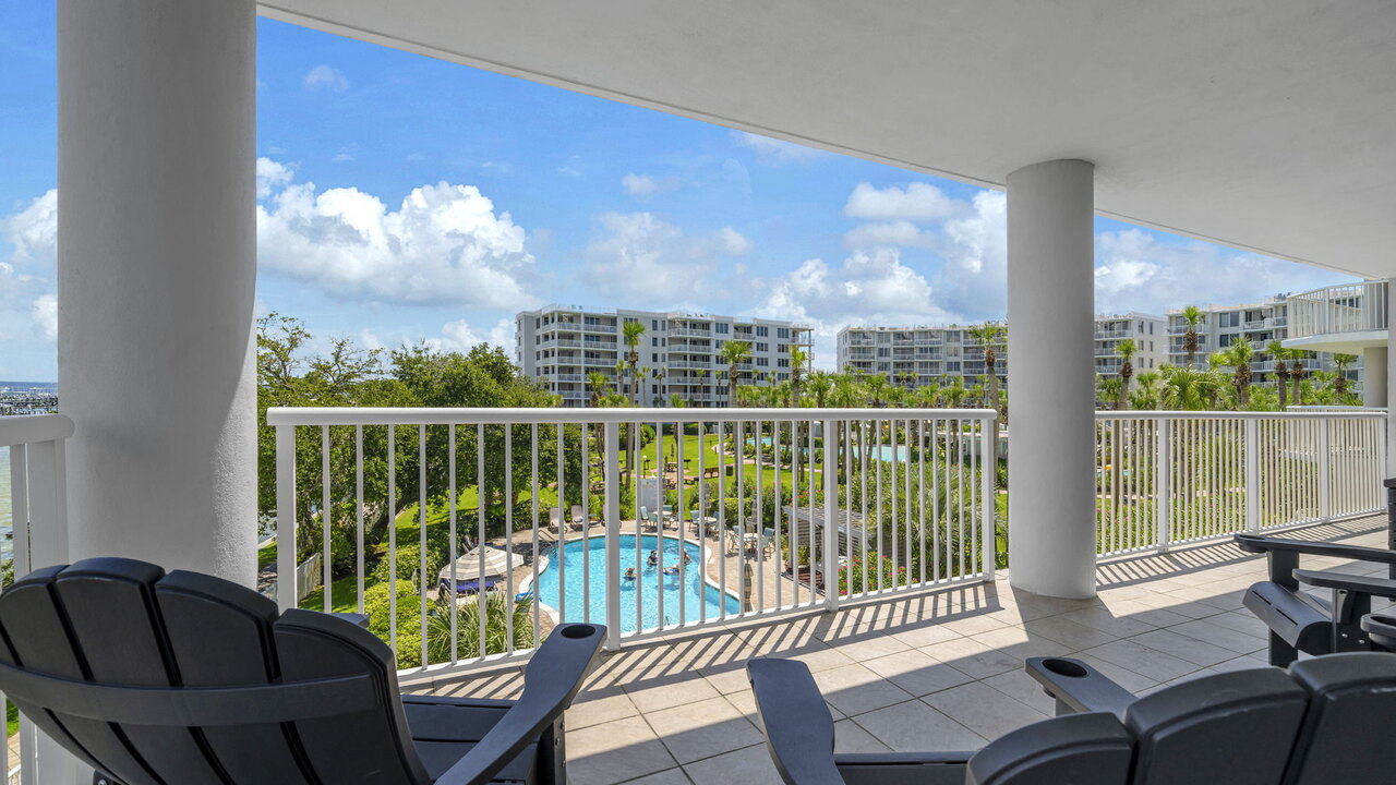Destin West Heron 303 - Image 38