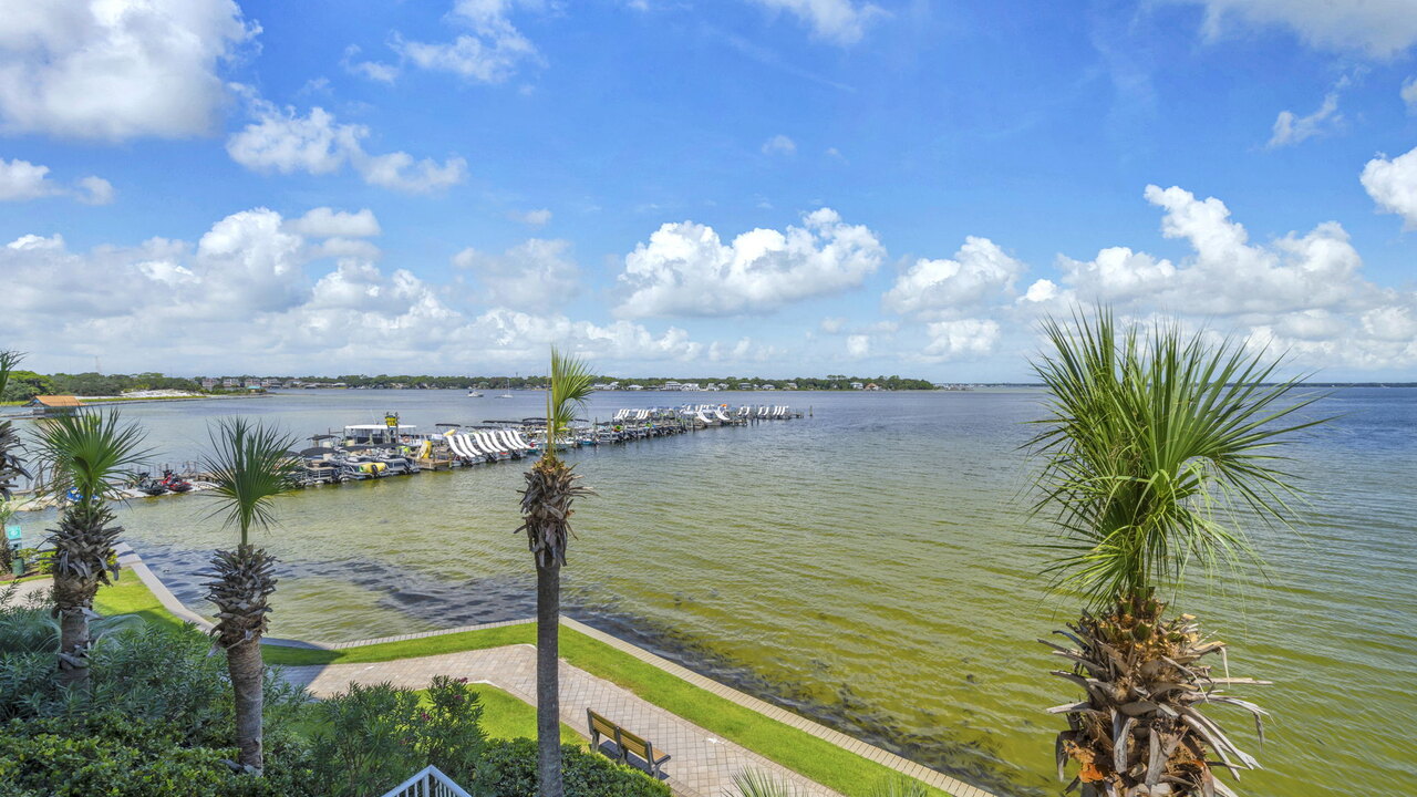 Destin West Heron 303 - Image 39
