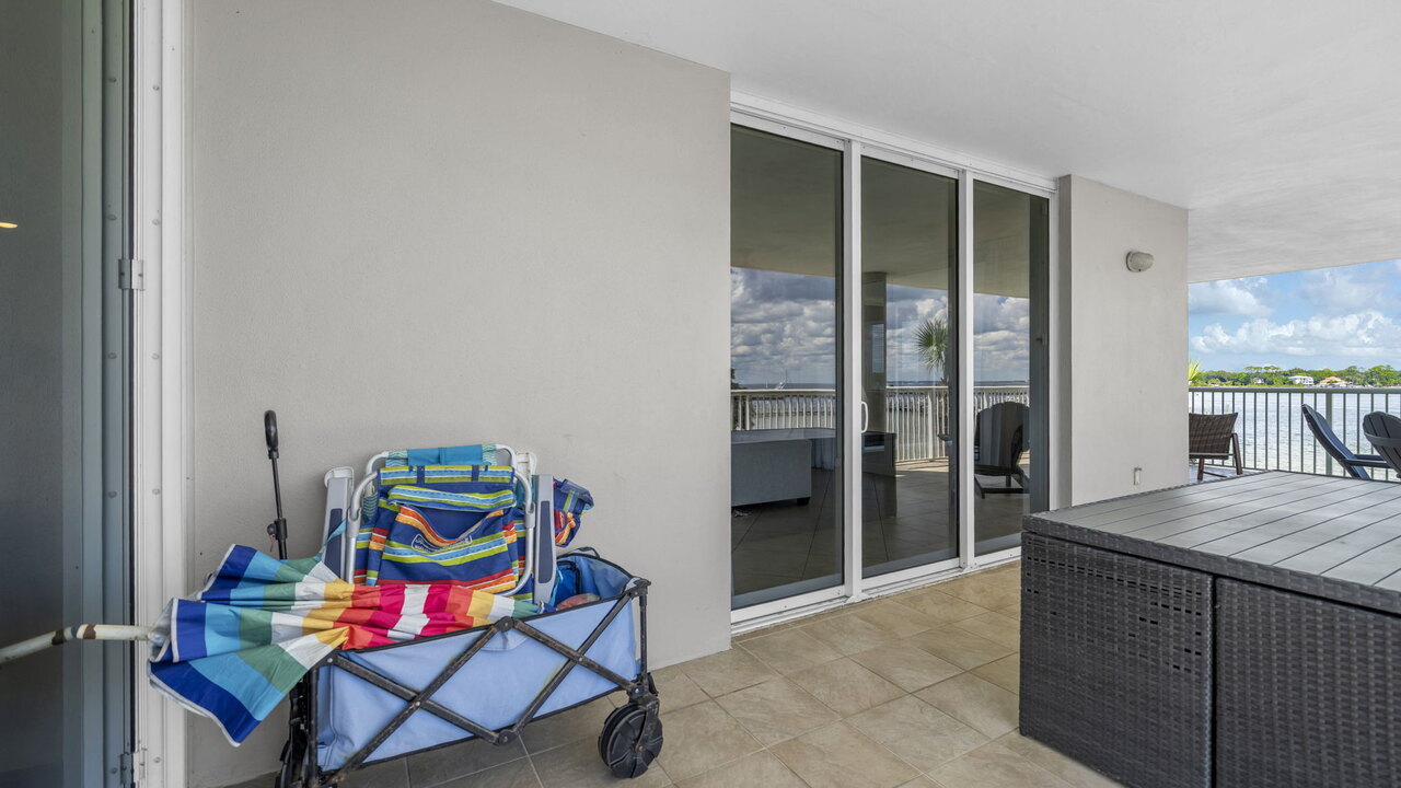 Destin West Heron 303 - Image 42