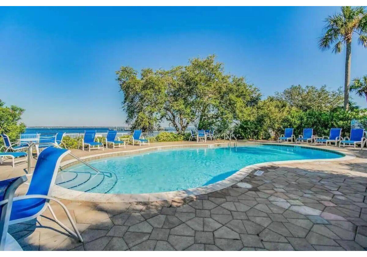 Destin West Heron L-08 - Image 43